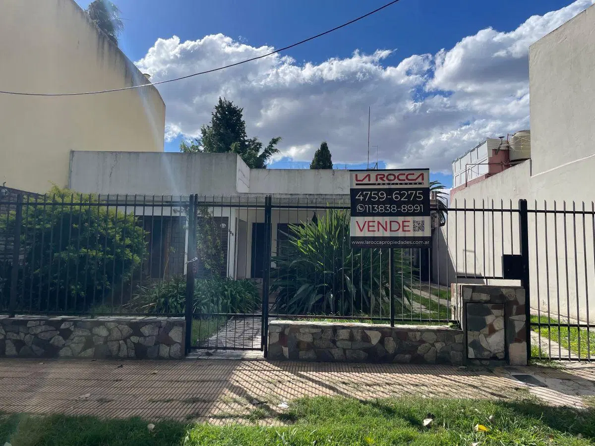 Amplia Casa con 506 m² terreno en venta, Villa Bosch 5