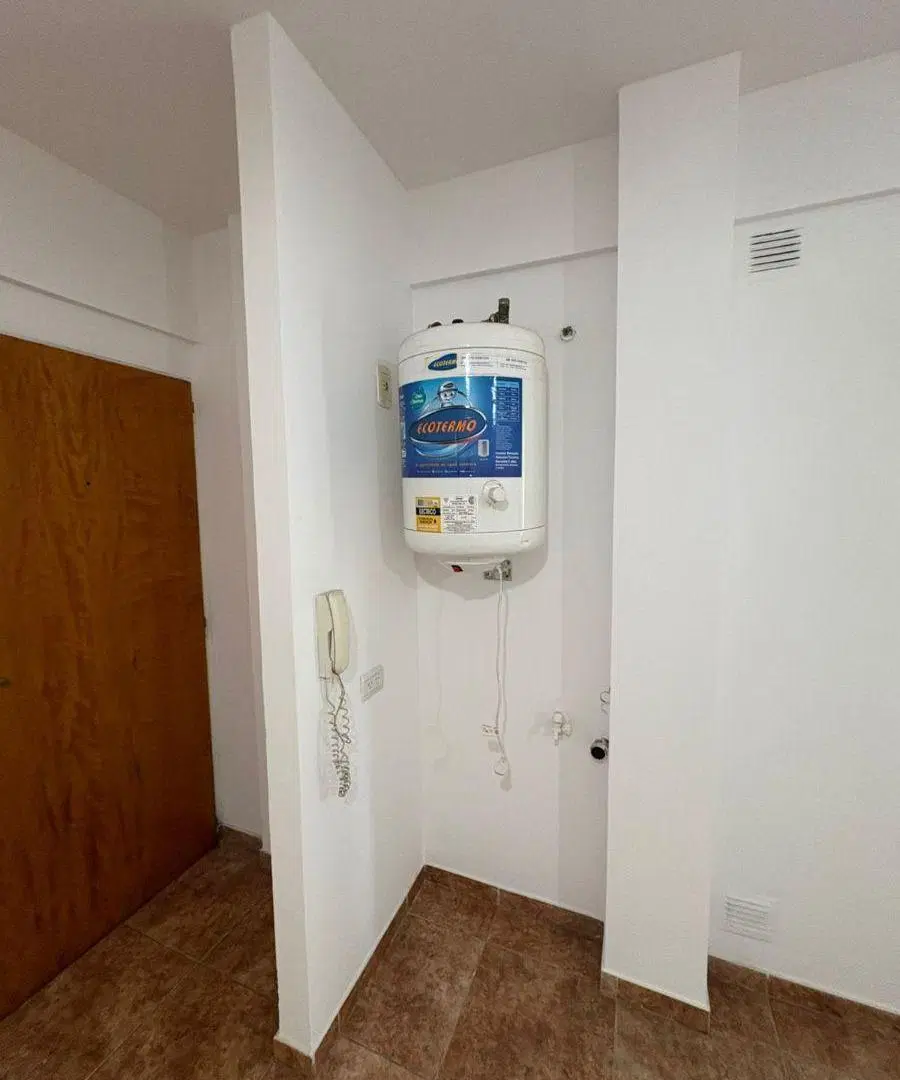 Departamento de 2 Ambientes de 45 m² en Caseros 4