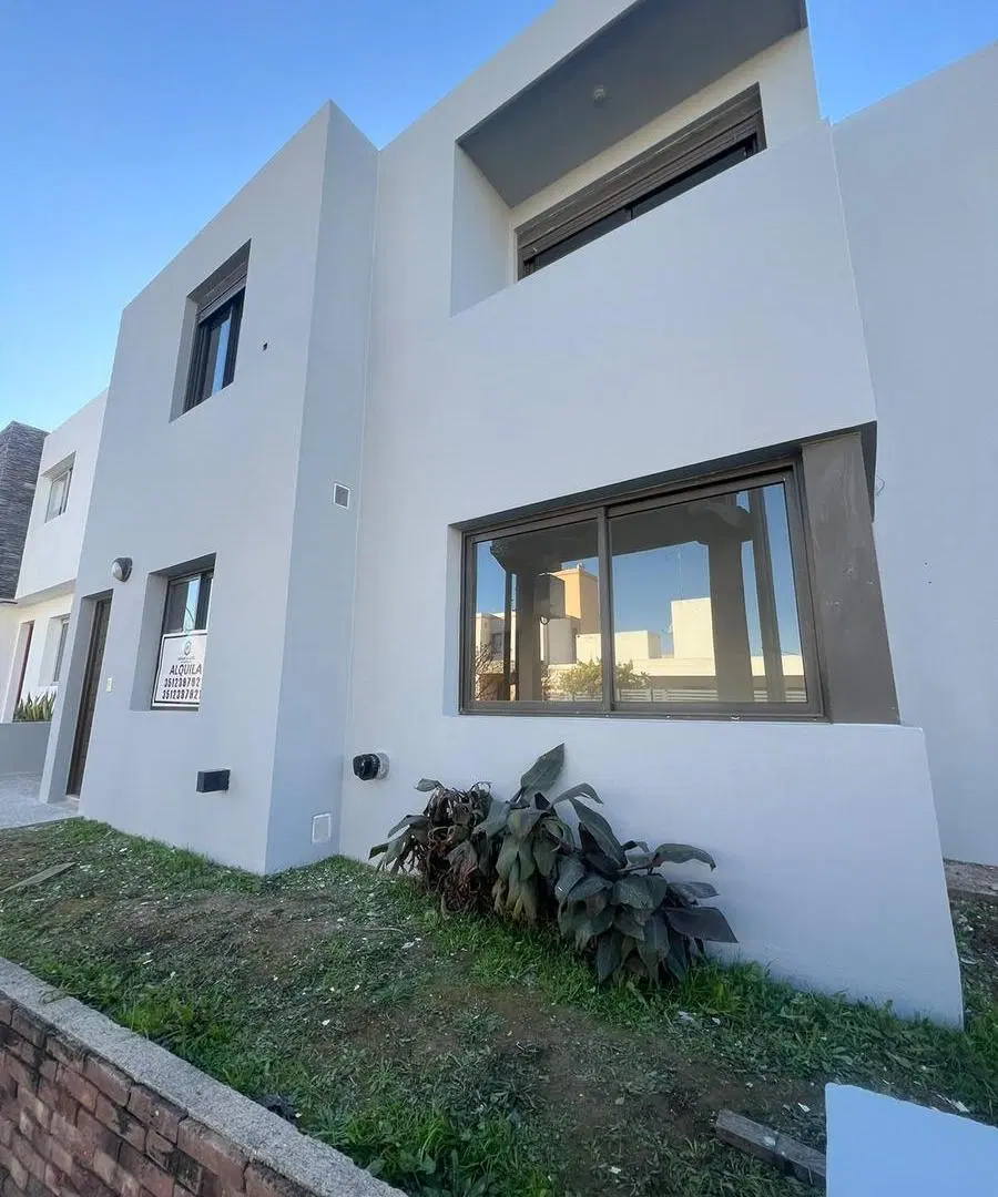 Casa 3 dormitorios ALQUILER 3