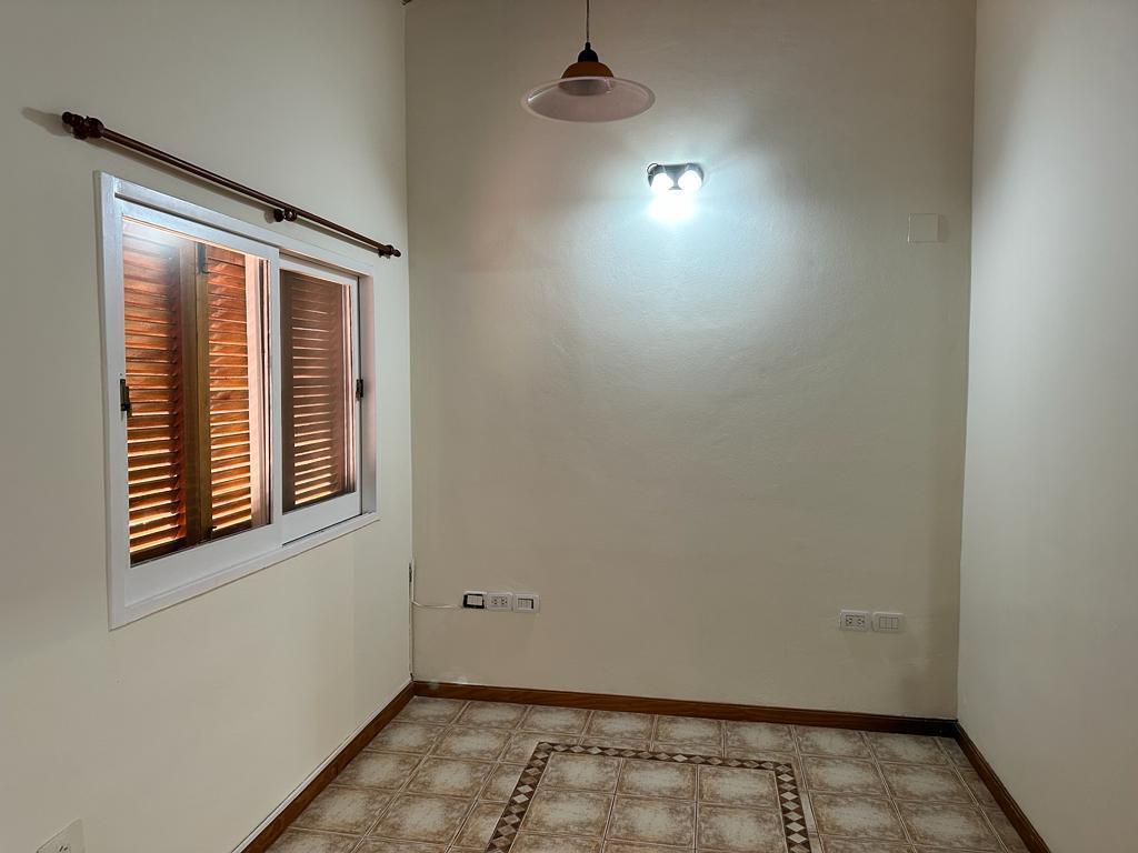 Casa en Barrio Champagnat 5