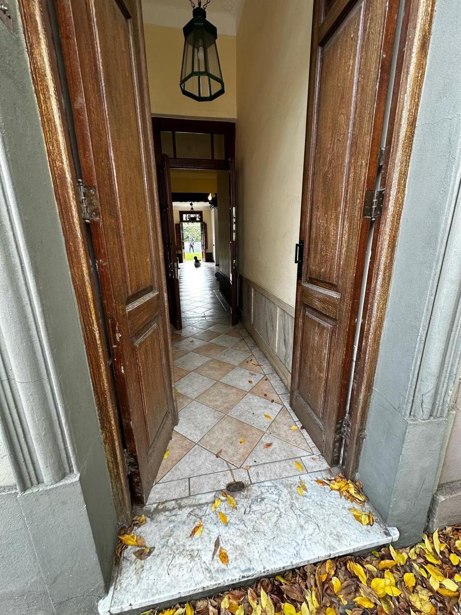 Casa en  centro de Lujan