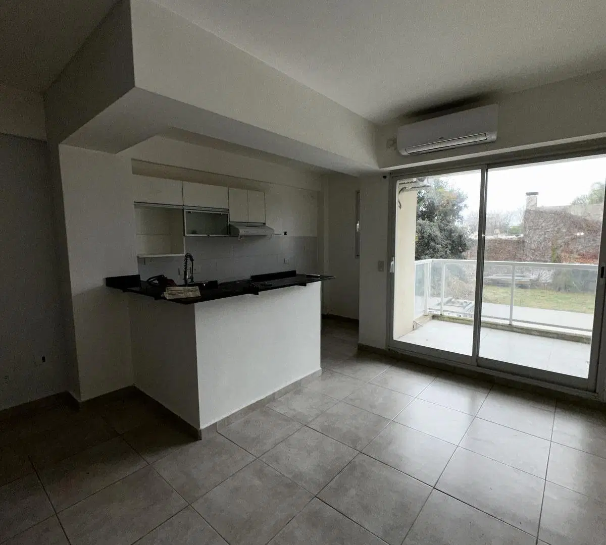 Departamento en centro de Lujan 2