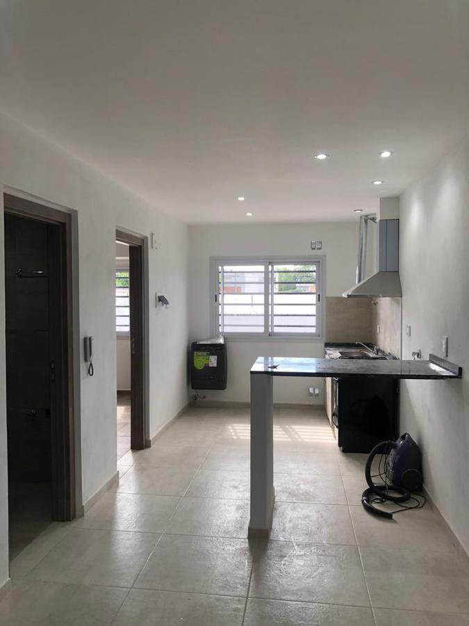 Foto de Departamento - Sarmiento (Lujan), imagen 3