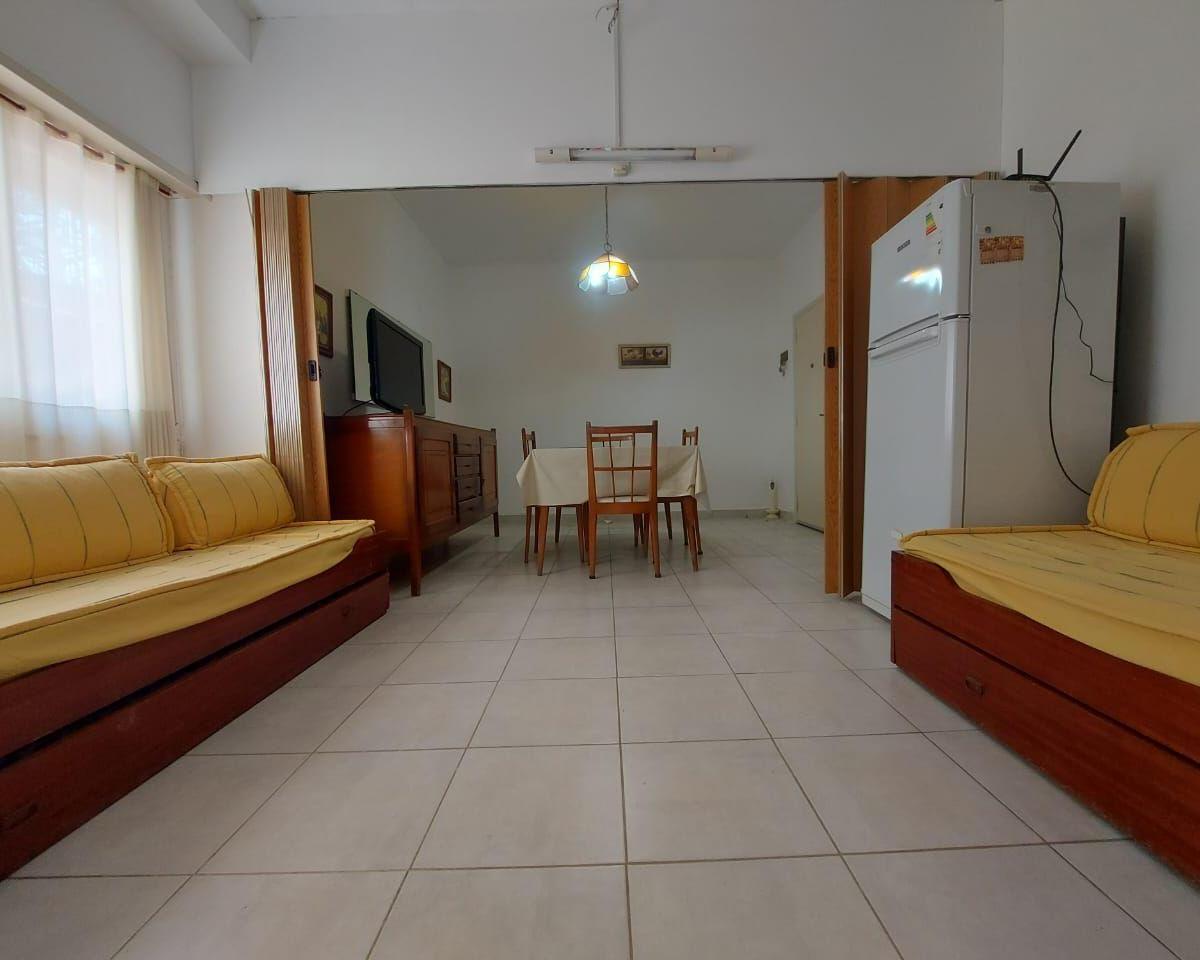 Departamento 2 Ambientes. | 16 Al 1300 5