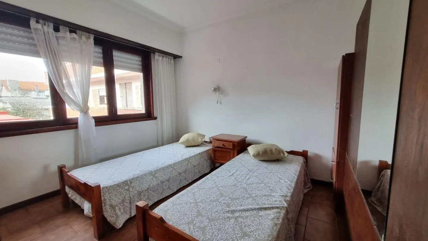 Departamento 3 ambientes. | avenida 40 al 600 4