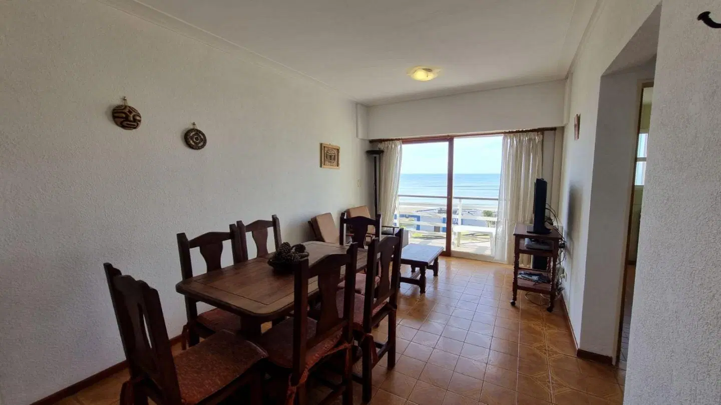Departamento 3 ambientes. | avenida costanera al 1400 3