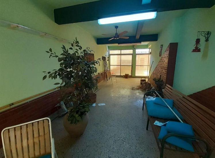 Casa Amplia Multifamiliar con Dos Propiedades Grandes 3