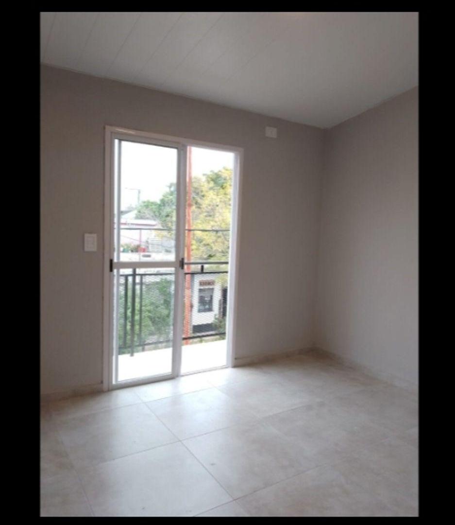 Foto de Departamento a estrenar de 3 AMB con balcón, imagen 2