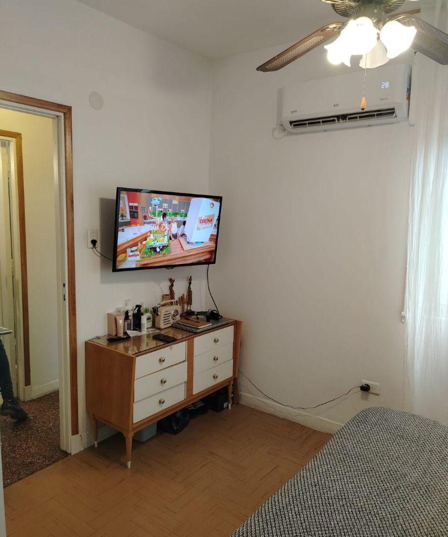 Foto de PH DE 3 AMBIENTES UNO MODERNIZAD0 Y EL OTRO A TERMINAR SON DOS, imagen 4