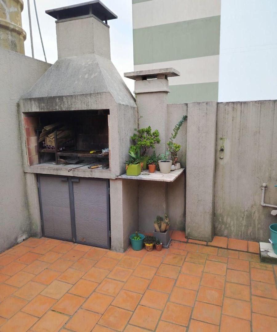 Foto de PH DE 3 AMBIENTES UNO MODERNIZAD0 Y EL OTRO A TERMINAR SON DOS, imagen 5