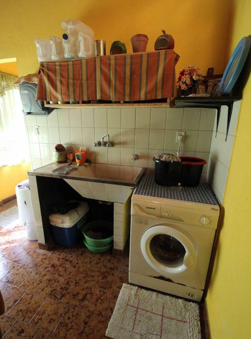 Foto de CASA EN TRES PLANTA EN LOTE PROPIO CON PLAYROOM, imagen 2