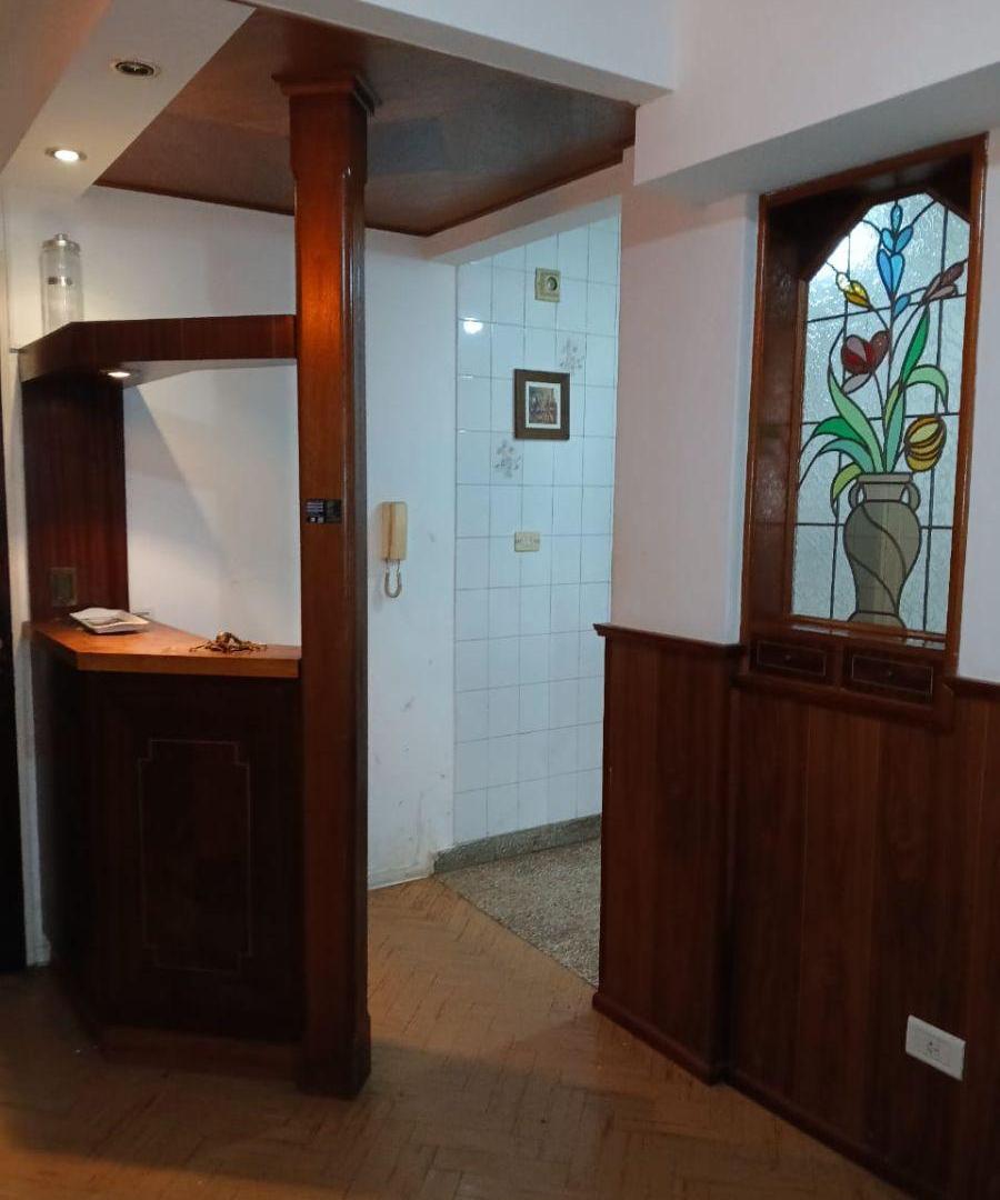 Foto de DEPARTAMENTO DE 2 AMBIENTES A METROS DE LA ESTACIO DE RAMOS MEJIA, imagen 2