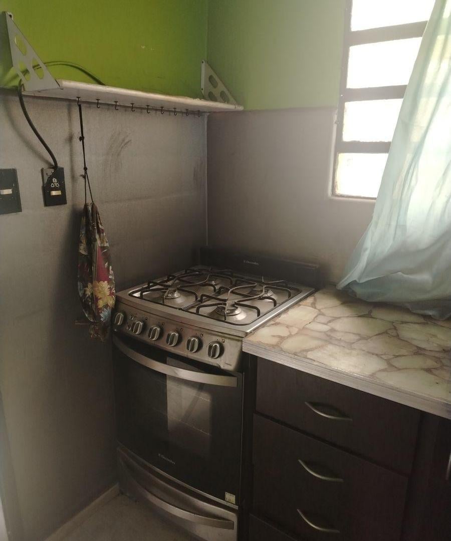 Foto de GRAN OPORTUNIDAD DE INVERSIÓN! Dos viviendas en lote propio con, imagen 3