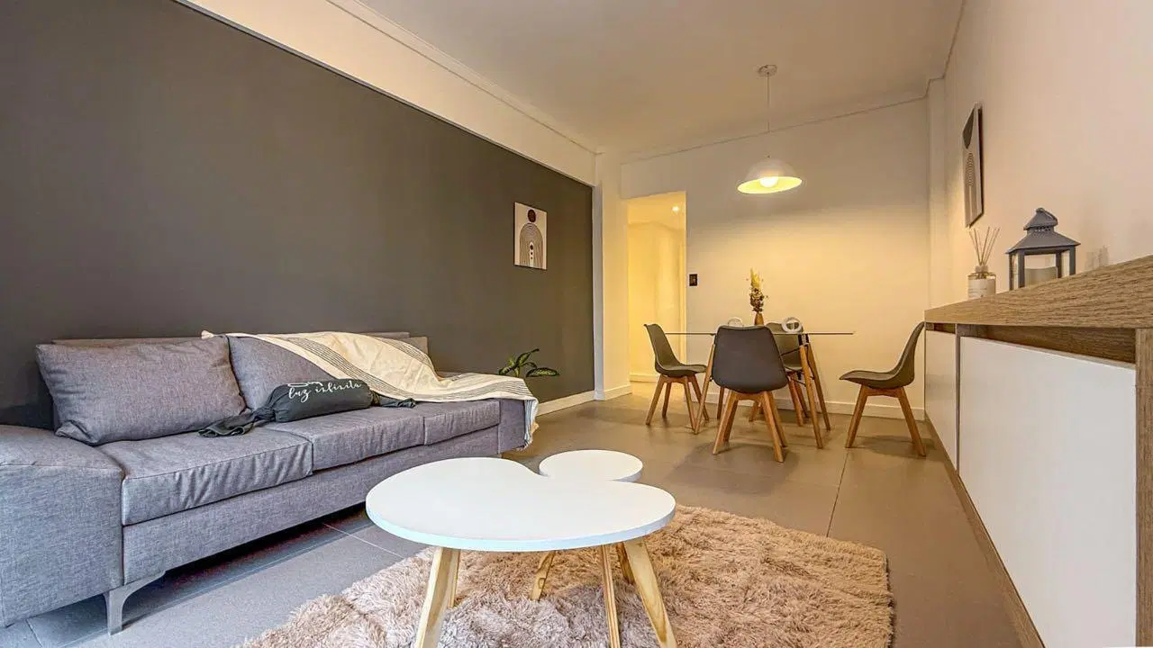 VENTA DEPARTAMENTO 2 AMBIENTES CON DEPENDENCIA RECICLADO 5