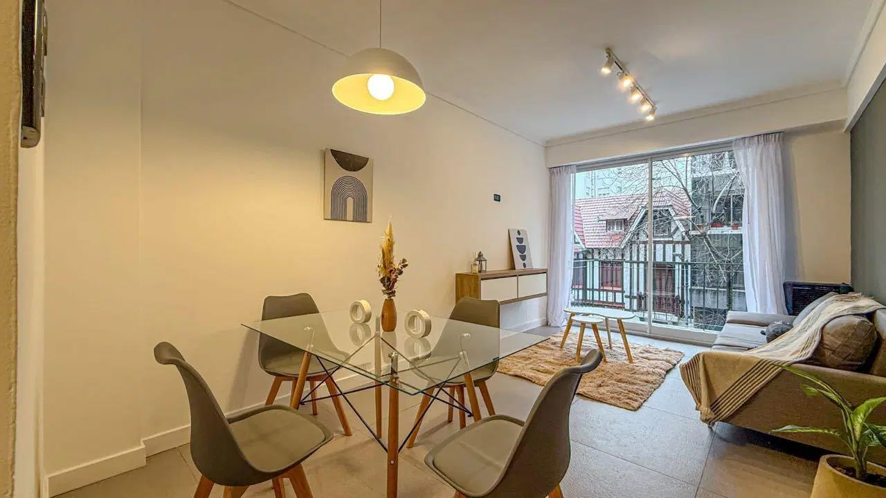 VENTA DEPARTAMENTO 2 AMBIENTES CON DEPENDENCIA RECICLADO 4
