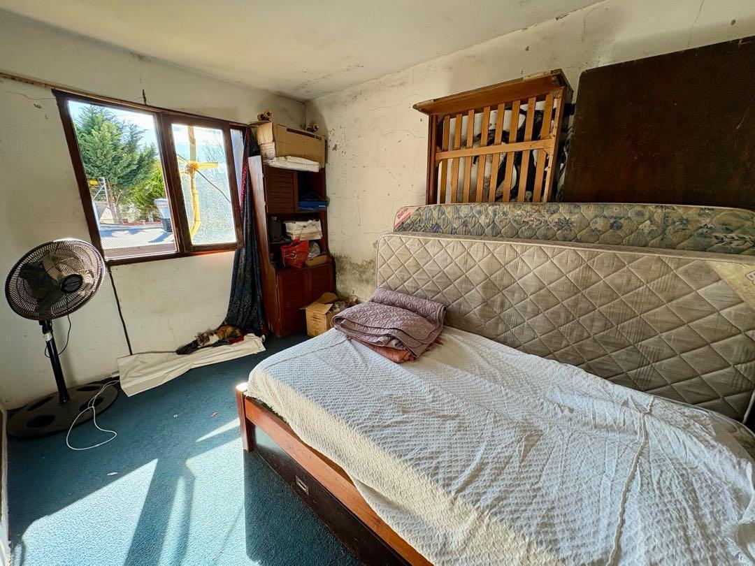 Foto de Casa de 5 ambientes con parque y cochera – Barrio Caisamar, imagen 4