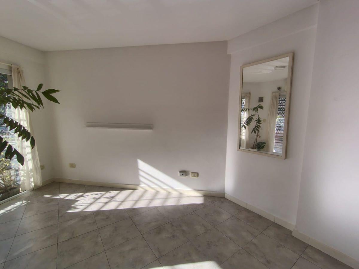 Departamento en venta en Villa Urquiza - Studio c/ dormitorio dividido