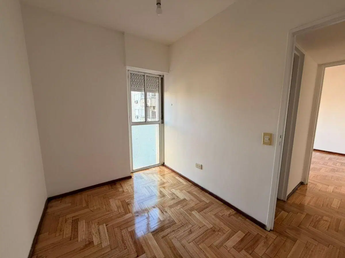 Departamento de 56 m2 con 2 dormitorios en alquiler en Villa Urquiza 3