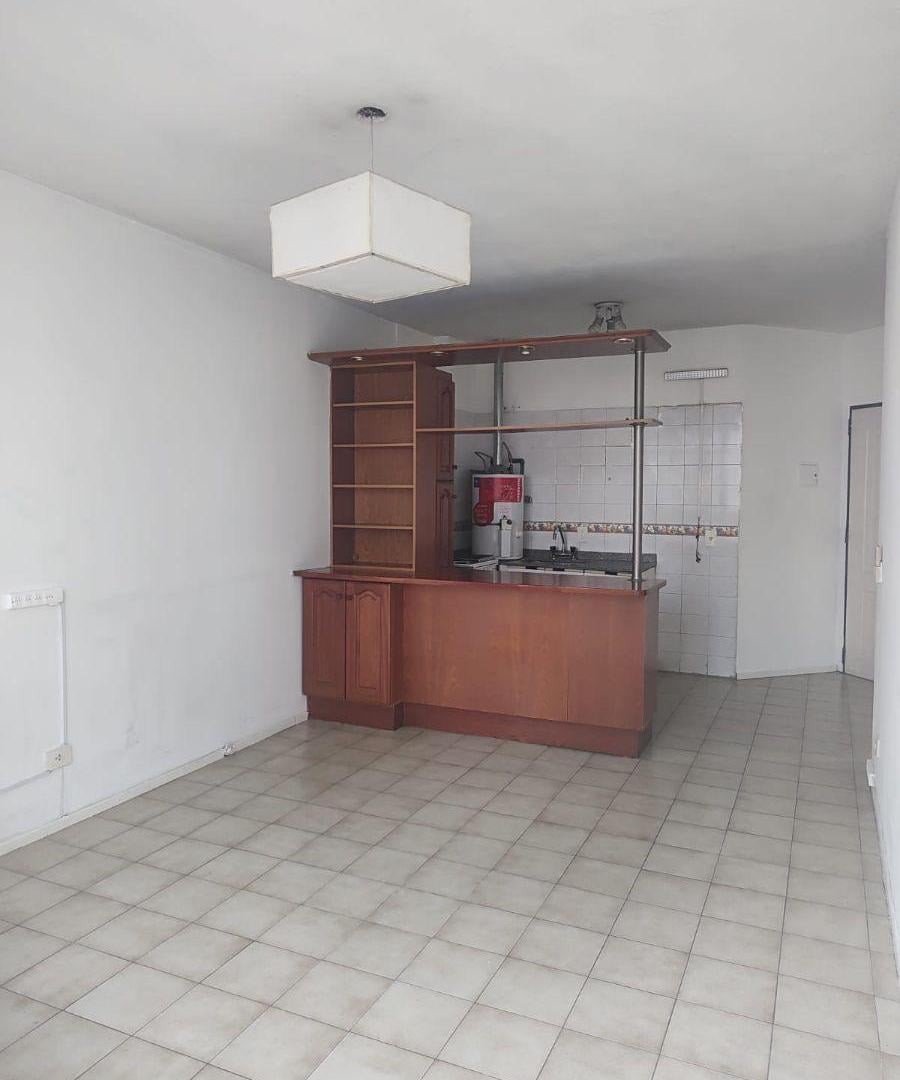 Foto de Departamento de 2 amb. con balcón en alquiler - Recoleta, imagen 4
