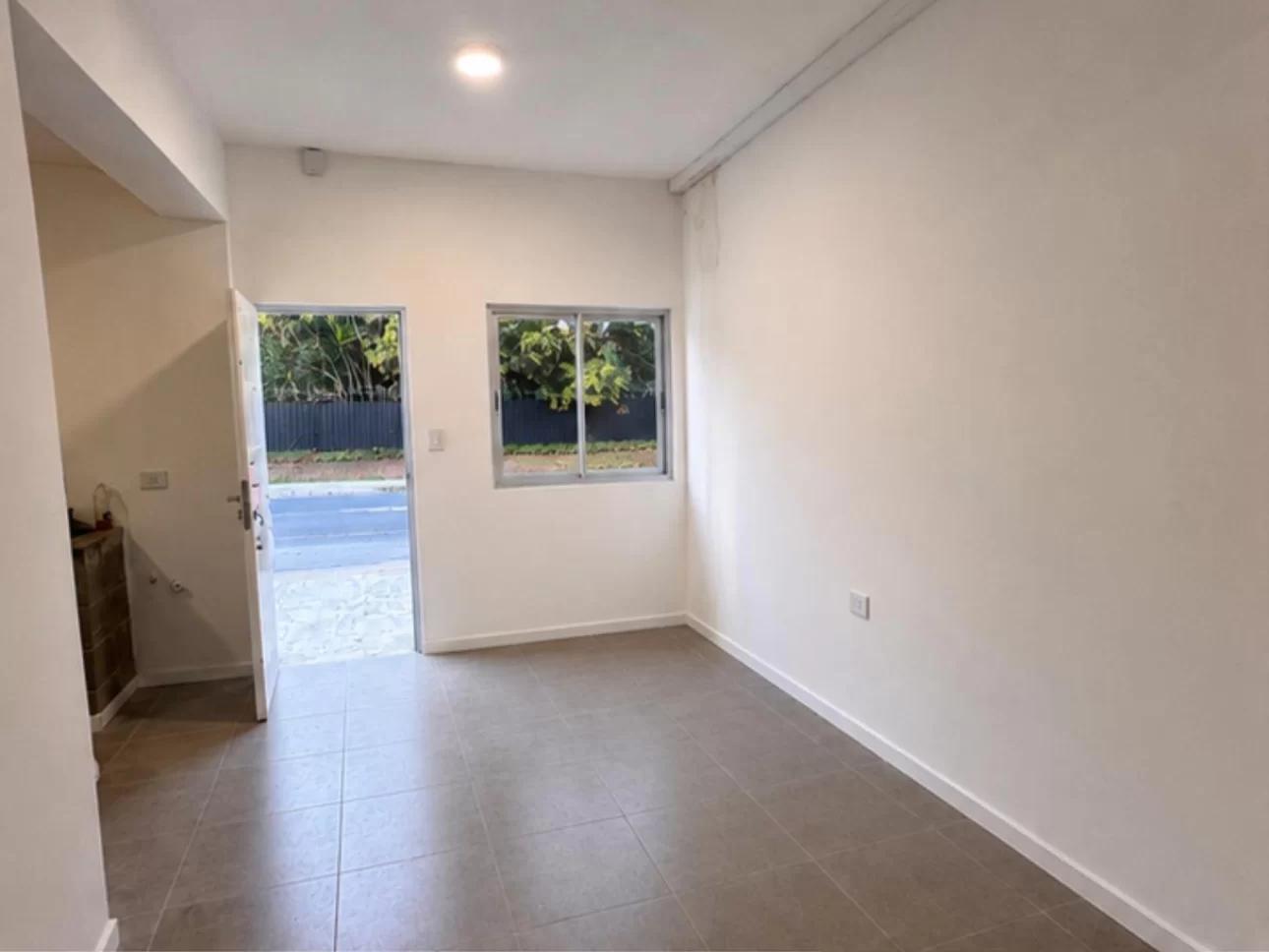 Foto de Alquiler de monoambiente- D F Sarmiento 1719 San Andres, imagen 2