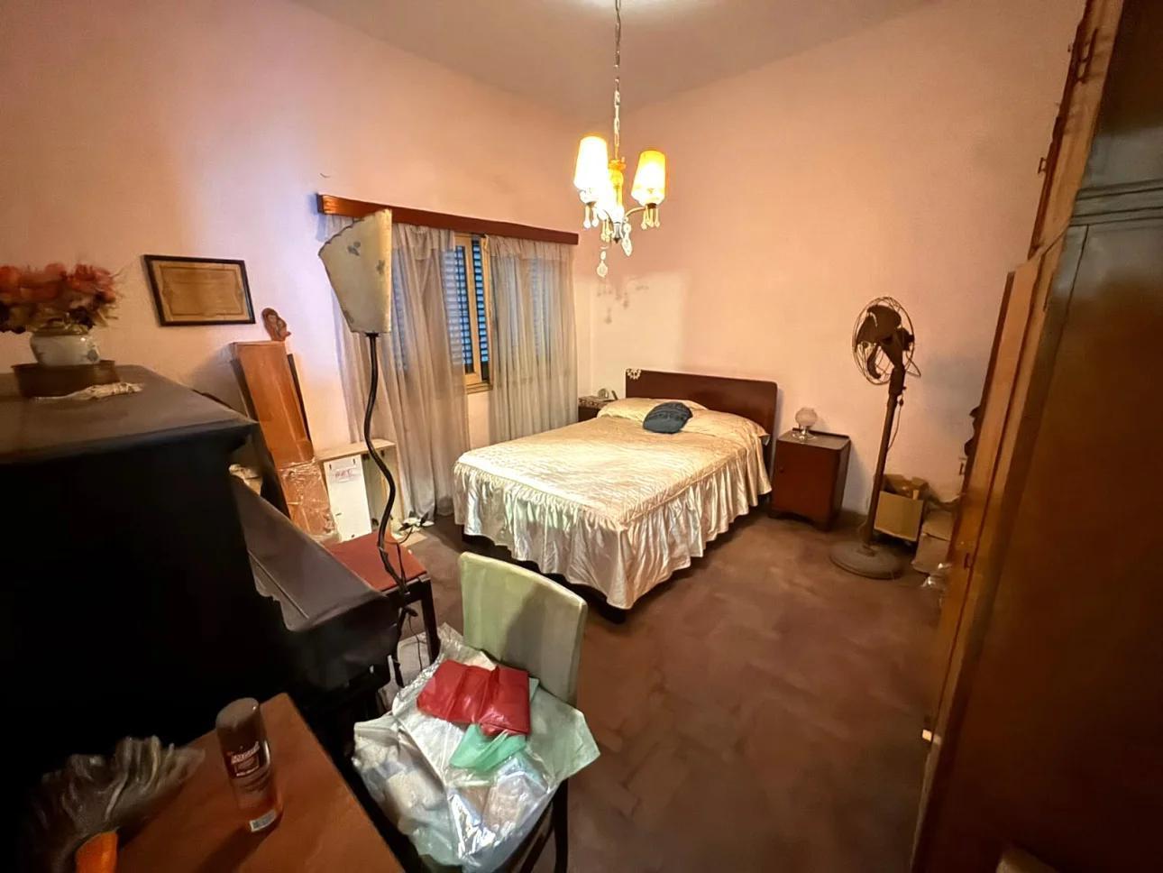 Foto de Venta -Casa 5 amb + 2 locales - Villa Lynch, imagen 5