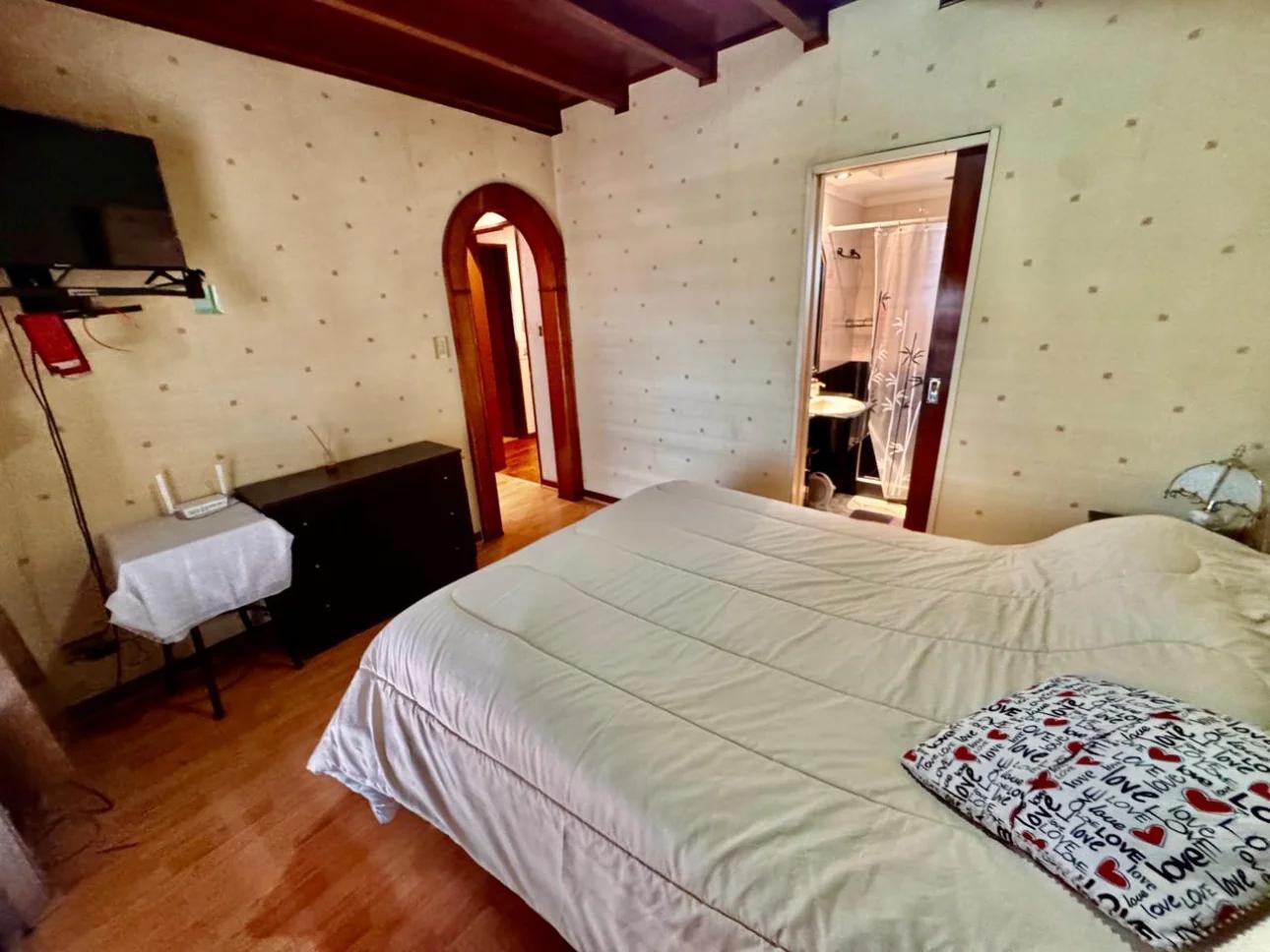 Foto de VENTA - Casa de 6 amb. Prof. Vidal 3117 San Andres, imagen 5