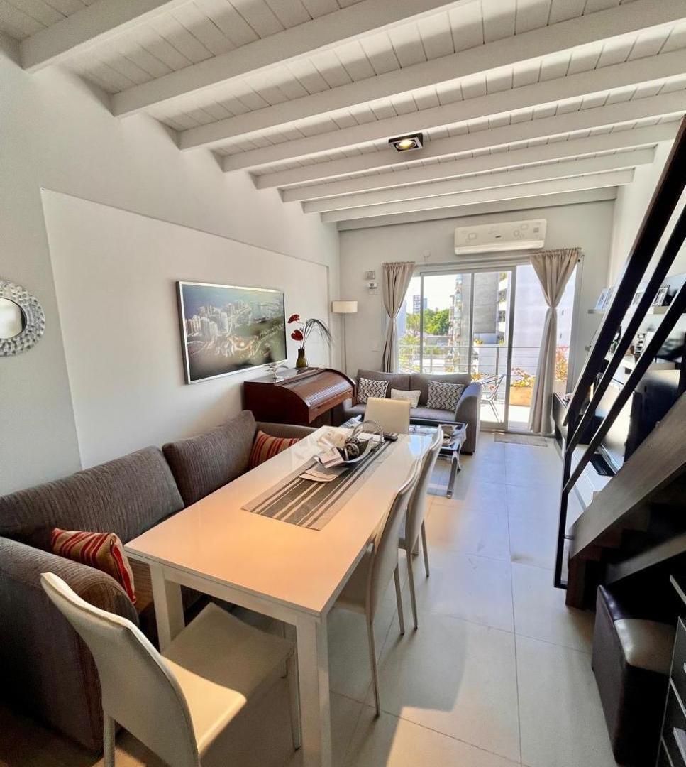 Foto de Depto tipo Duplex - Venta - 3 amb con balcón. V. Ballester, imagen 1