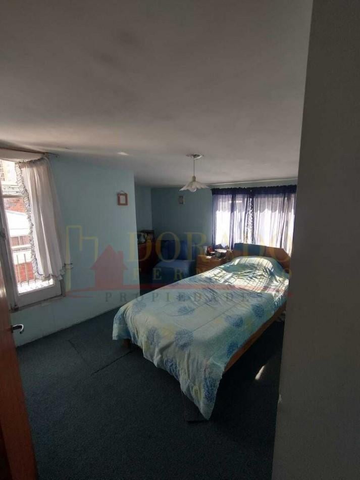 3 Ambientes en 1° Piso 4
