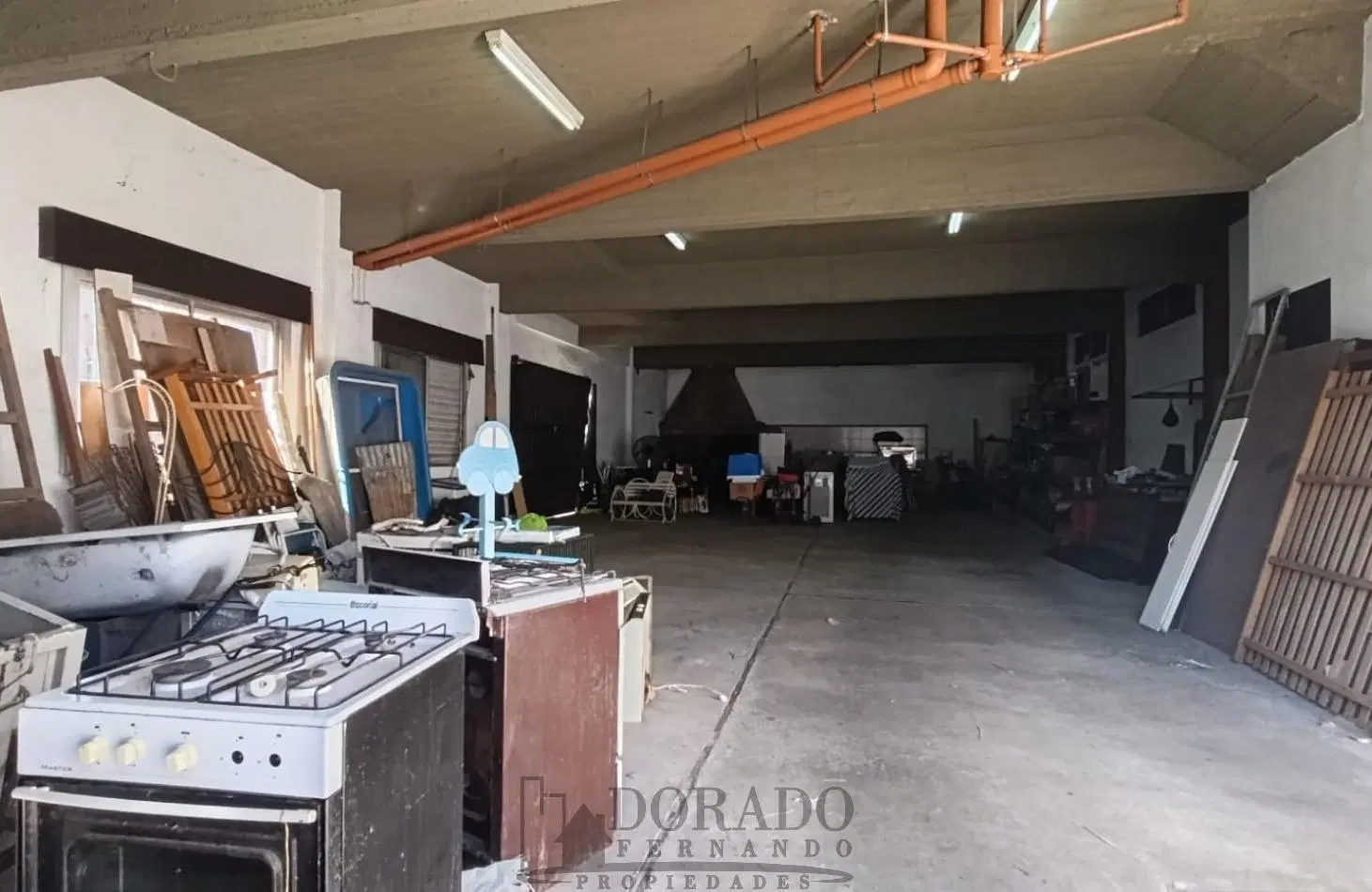 GALPON DEPOSITO SALON 200 MTS 2