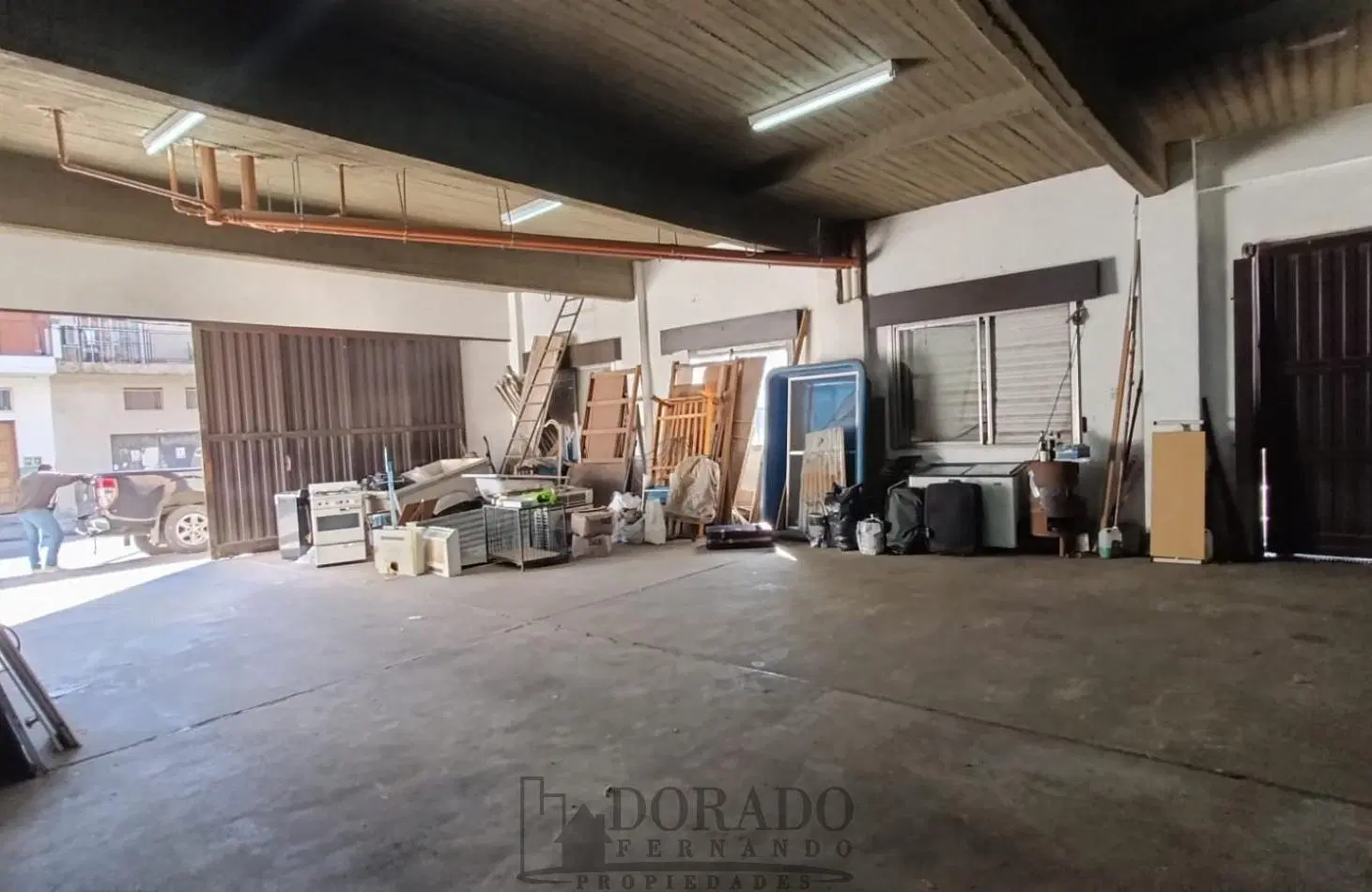 GALPON DEPOSITO SALON 200 MTS 4