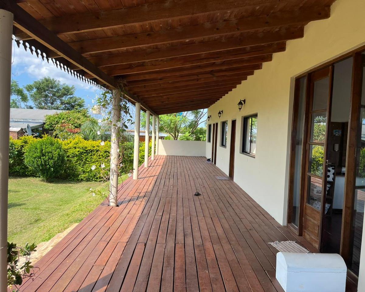 Hermosa Casa en Venta en Ituzaingó Corrientes 2