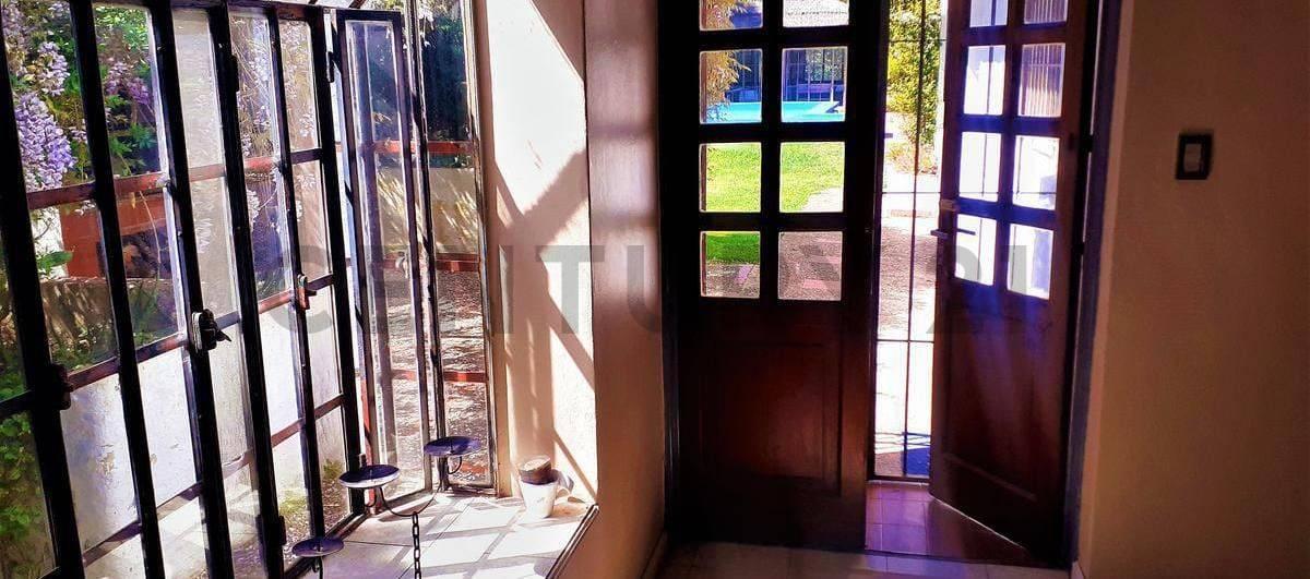 405 y 31 - Casa de Cuatro Dorm. - en Venta - Villa Elisa 1