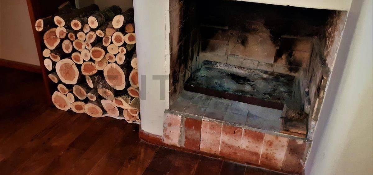 405 y 31 - Casa de Cuatro Dorm. - en Venta - Villa Elisa 4