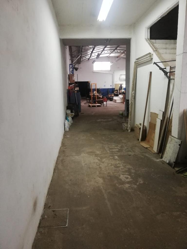 Venta Galpon de 500 m en Garin Escobar 2