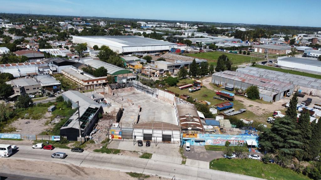 Alquiler Lote 2500 m en Parque Industrial de Burzaco 2
