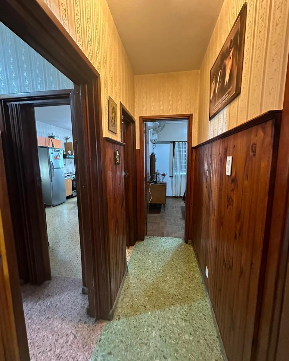 Venta Casa 3 Ambientes en Florencio Varela + Departamento 1