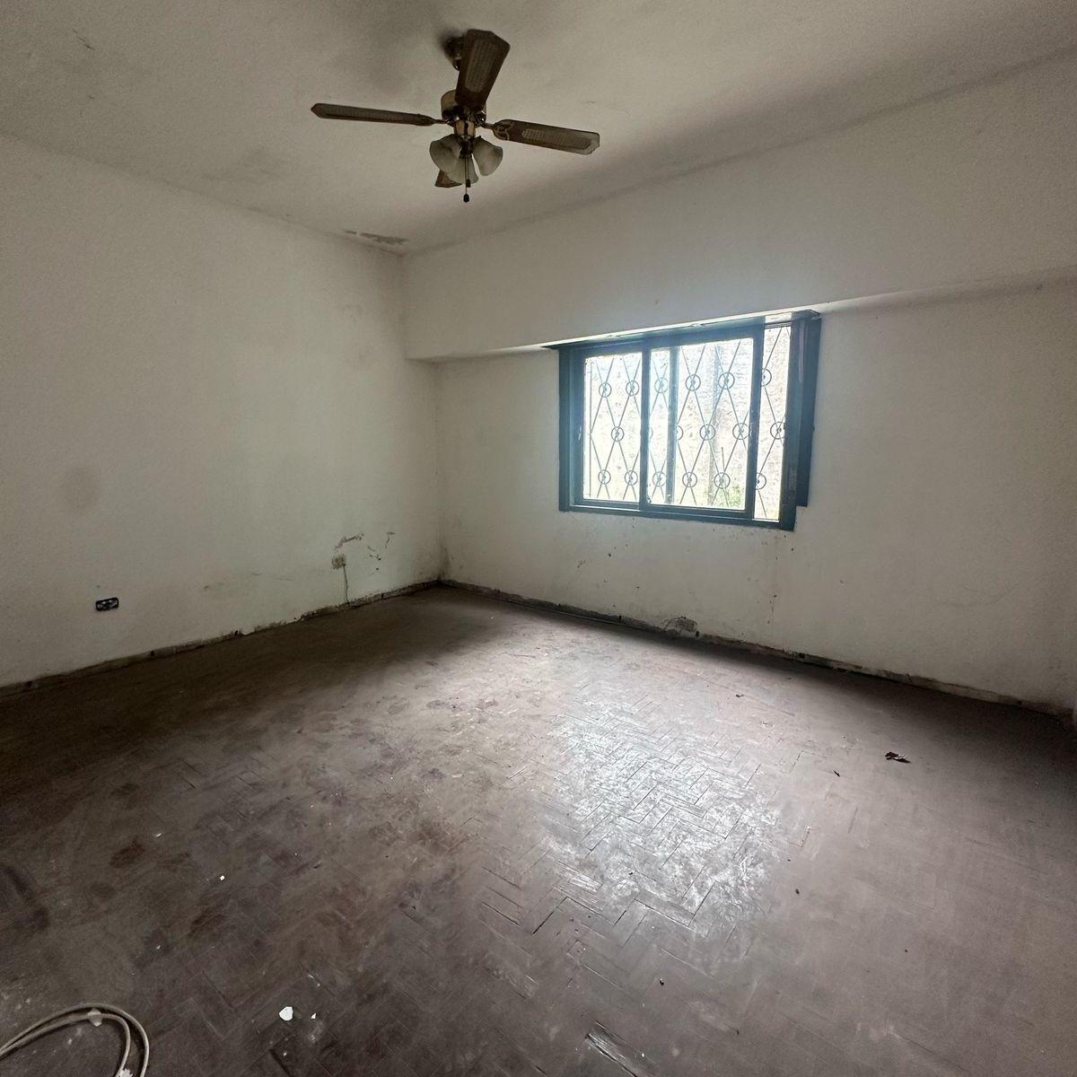 Venta Casa Lote 5 Ambientes en Adrogue 5