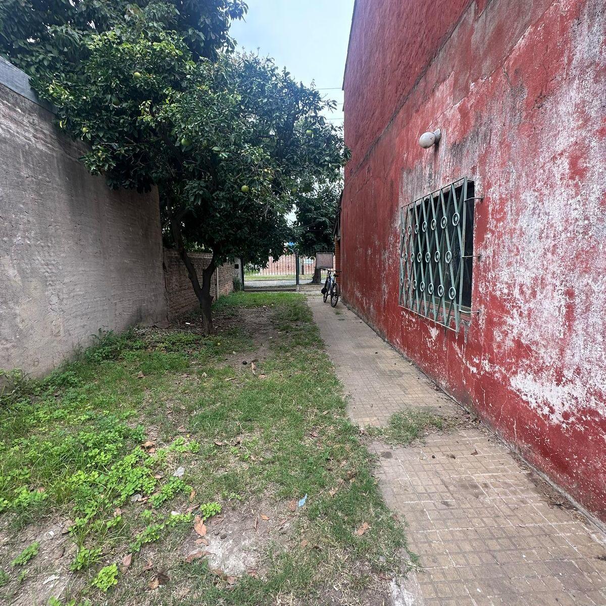 Venta Casa Lote 5 Ambientes en Adrogue 3