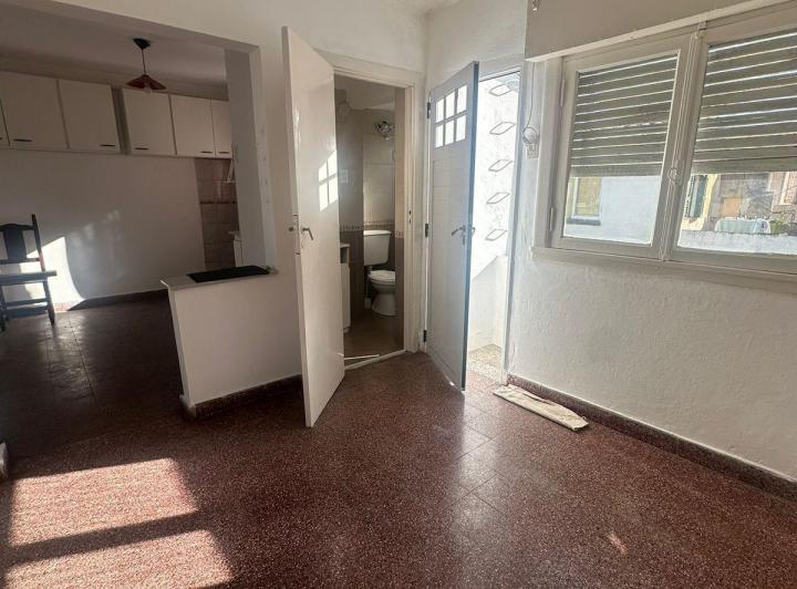 Alquiler PH 3 ambientes en Lomas de Zamora 1
