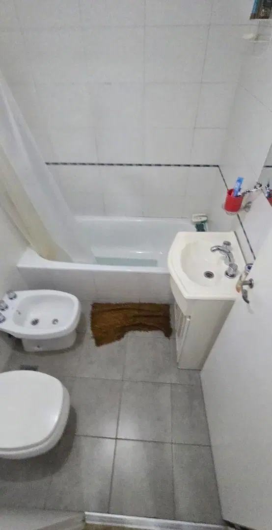 Departamento 2 Ambientes Con Cochera Y Balcón En Lomas de Zamora 8