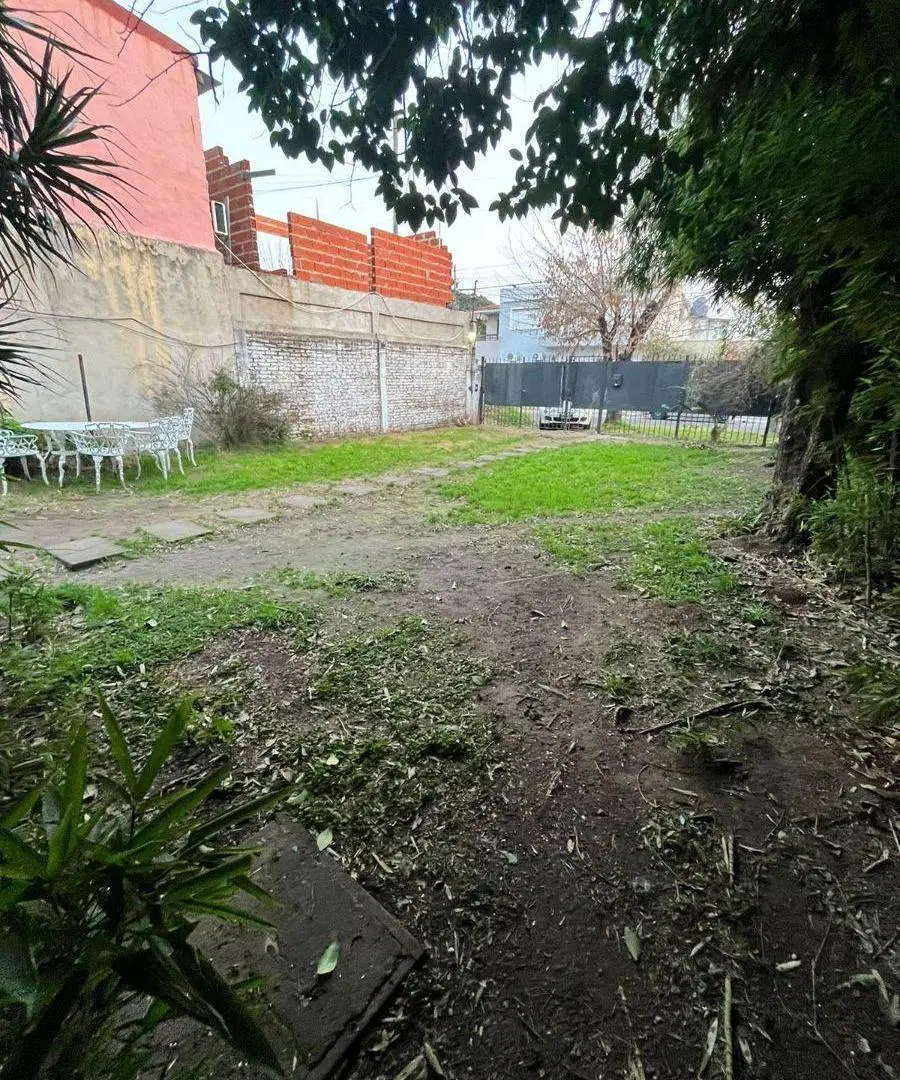 Venta Casa 3 Ambientes Sobre Lote Propio 217 m² en Temperley 2