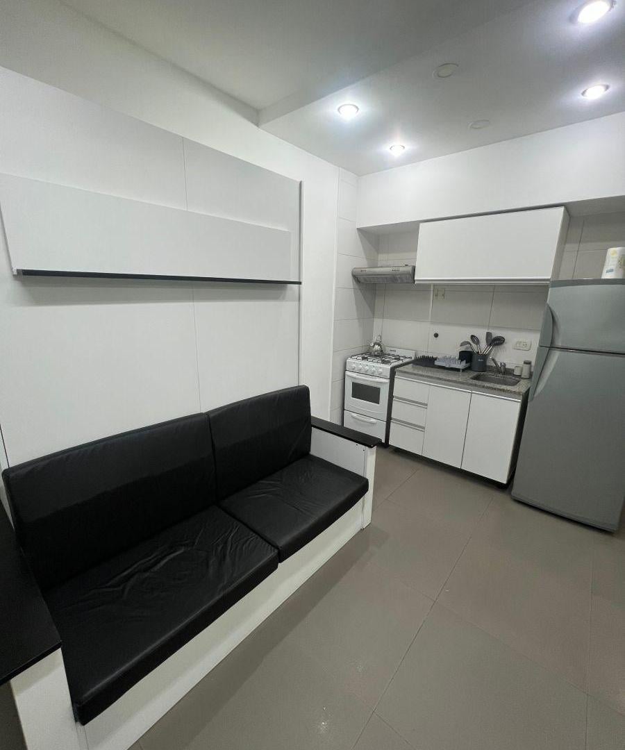 Foto de Alquiler Temporario | Monoambiente Amoblado Premium en Lomas de Zamora, imagen 3