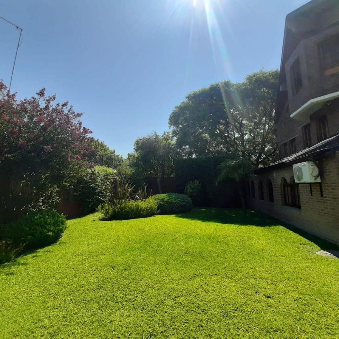 VENTA Chalet 5 Ambientes en Bernal Este, Quilmes