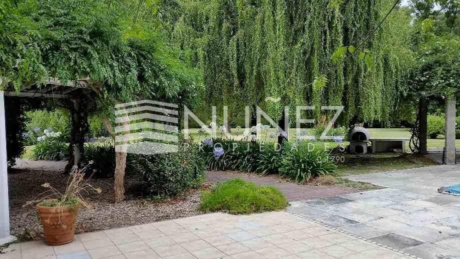 Foto de VENTA Casa 6 ambientes Campos de Roca I, imagen 4