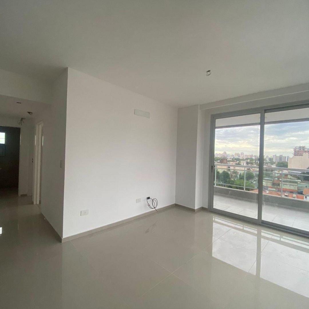 VENTA Departamento 3 Ambientes Bernal