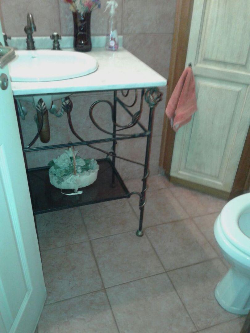 Venta Casa 5 Ambientes Bernal 3
