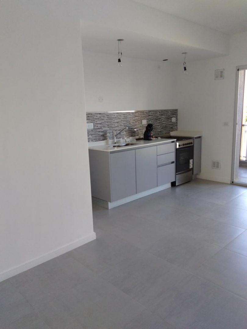 Foto de VENTA Departamento 2 Ambientes Quilmes, imagen 3