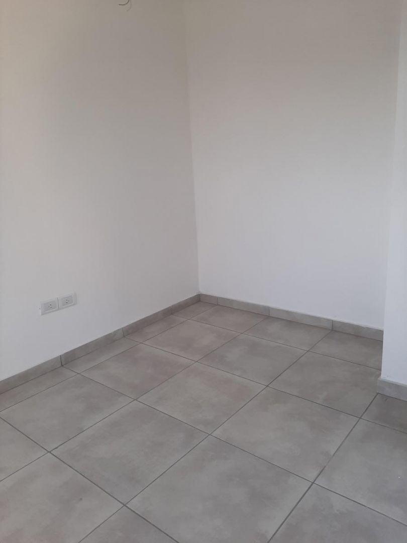 Foto de Venta Departamento 2 Ambientes Bernal, imagen 5