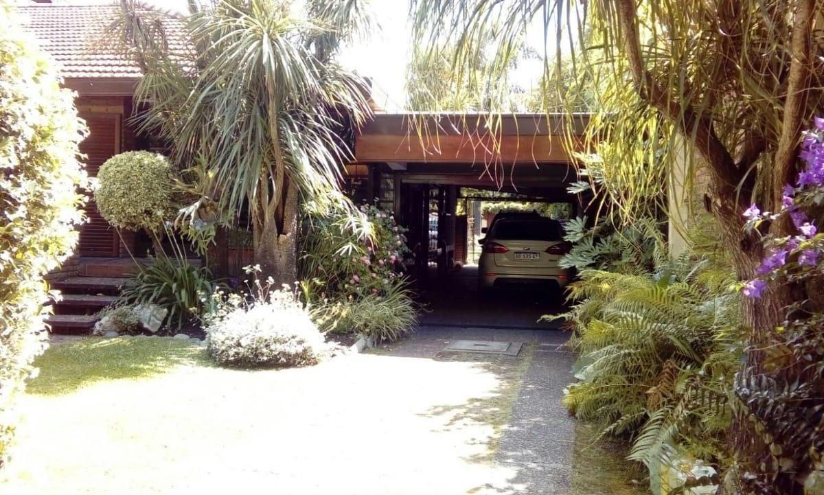 Venta Casa 4 Ambientes Quilmes 3