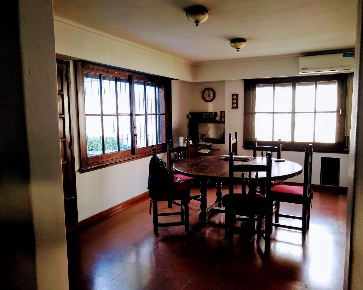 Foto de VENTA Casa 5 Ambientes Bernal, imagen 5